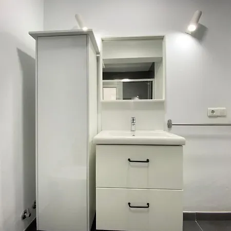 7º Piso Traviesas Plaza América Próximo Playa Appartement